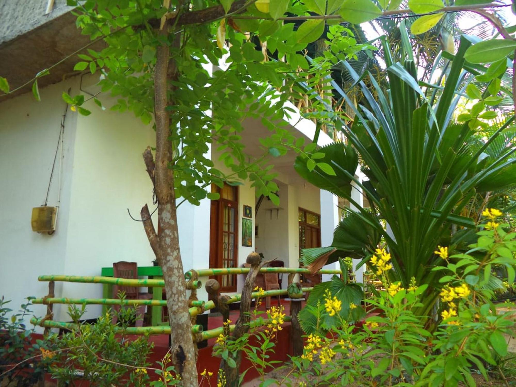 N S K Green Villa Sigiriya Buitenkant foto